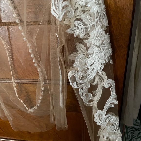 Elysee Atelier mesh lace bridal long sleeve - Picture 8 of 9